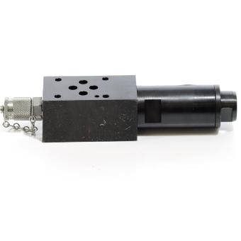 Hydraulic directional control valve  New